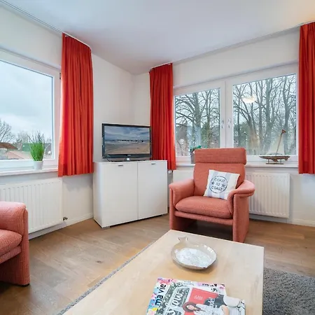 Haus Seestern Seestrasse 47, Seestern 1 Apartment Scharbeutz